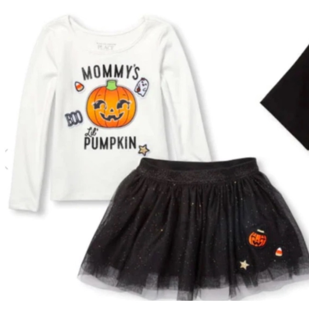 NWT Mommy’s lil Pumpkin 2pc outfit skirt top